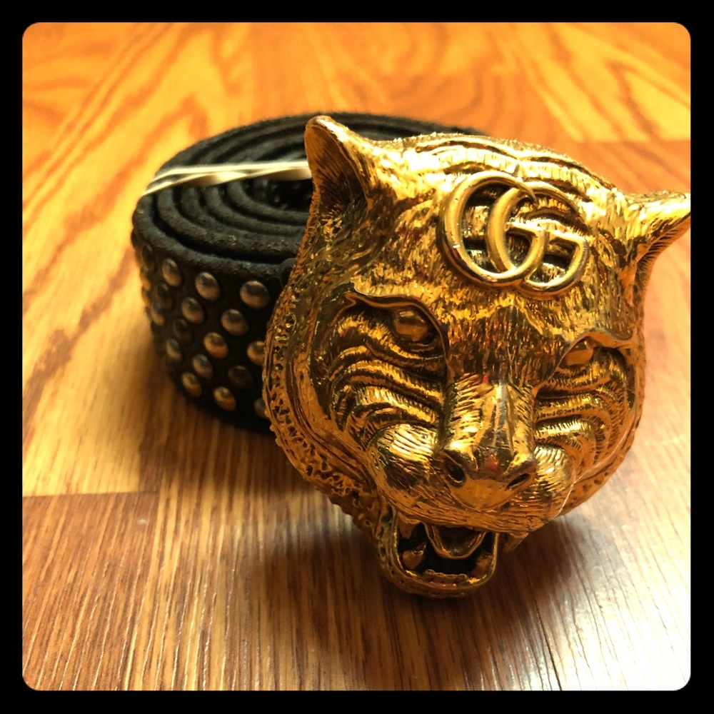 Men’s Gucci best studded size 32 like-new